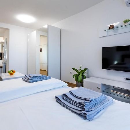 Mb Apartment Subotica Luaran gambar