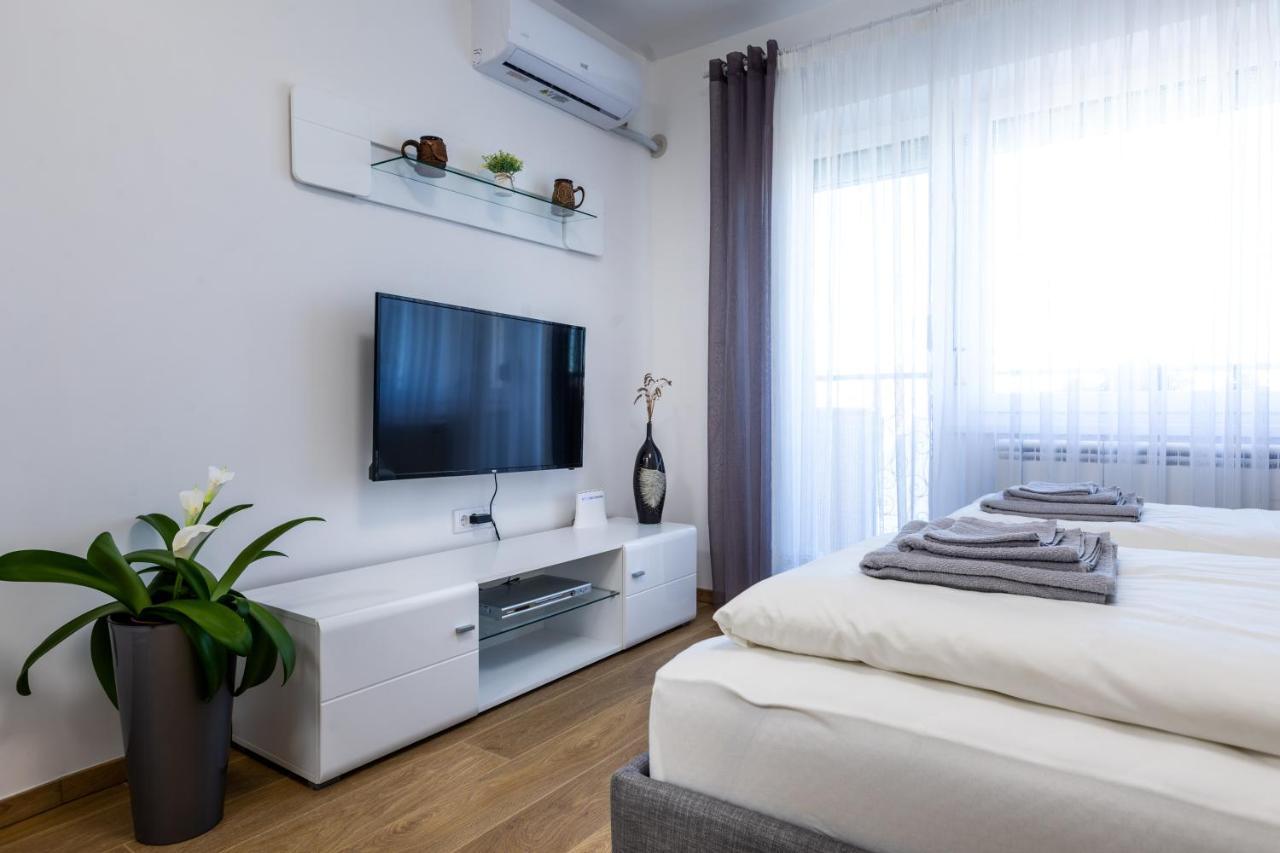 Mb Apartment Subotica Luaran gambar