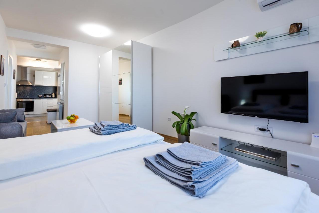 Mb Apartment Subotica Luaran gambar