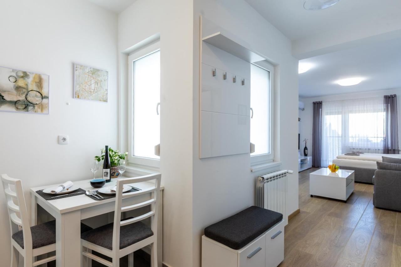 Mb Apartment Subotica Luaran gambar